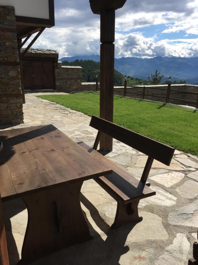 Калпаците - Kalpacite Guest Houses Skrebatno Esterno foto