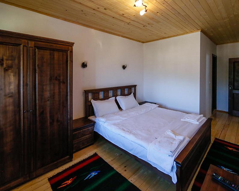 Калпаците - Kalpacite Guest Houses Skrebatno Esterno foto