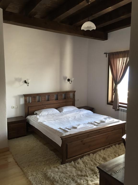 Калпаците - Kalpacite Guest Houses Skrebatno Esterno foto